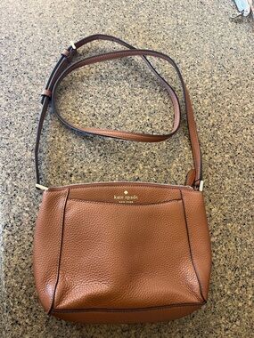 kate spade tan pebbled leather crossbody bag